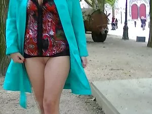 Latina caliente se p ...